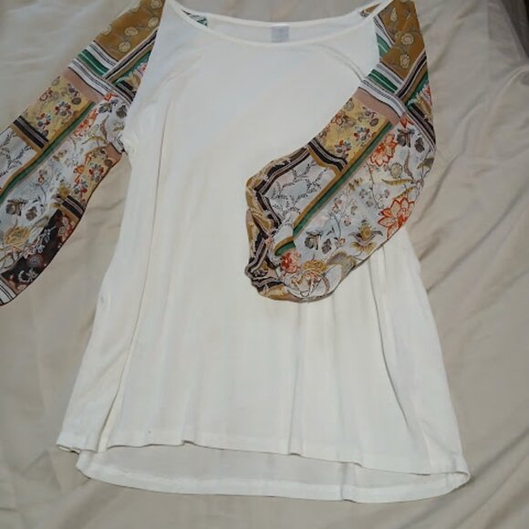 Liam & Co. top - Picture 1 of 3